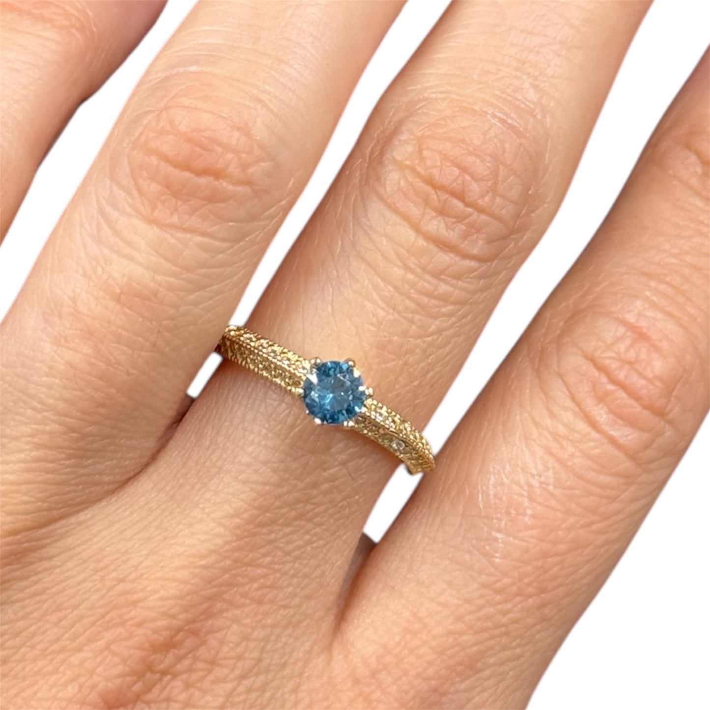 Anillo Astrid Oro 10k